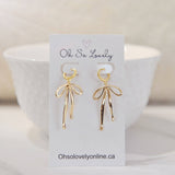 Chrishell Huggie Hoop Earrings / Drop Earrings