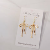 Chrishell Huggie Hoop Earrings / Drop Earrings