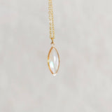 006 ($32) Wilma Mother of Pearl Necklace 