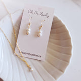 ($28) Dainty Pearl Earrings