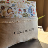 000 ($30-$55) Desmond Brown - Reading Pillows