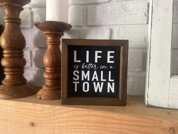 000 ($32) Rustic Girls - Small town - Sign