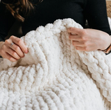 000 ($285) Nic Nak Knits Blanket - Queen