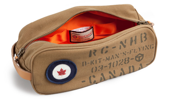 085 ($45) RCAF Toiletry Kit