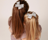 000 ($12) Bend & Snap - Holiday Bows