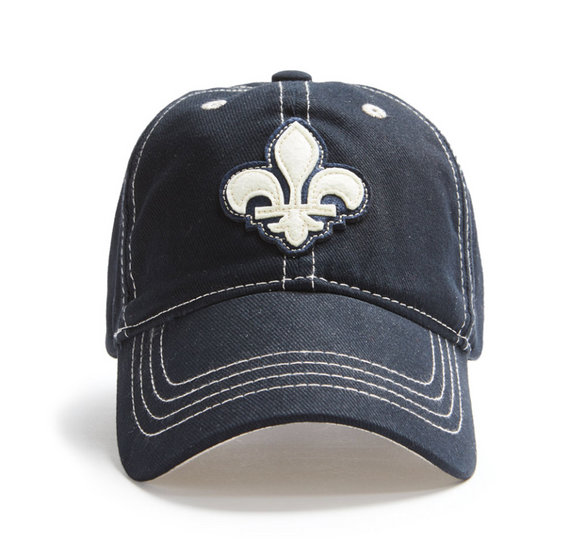 085 ($35) Quebec Shield Cap