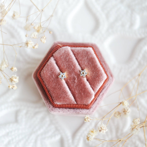 006 ($22) LUCY Dainty Flower Stud Earrings