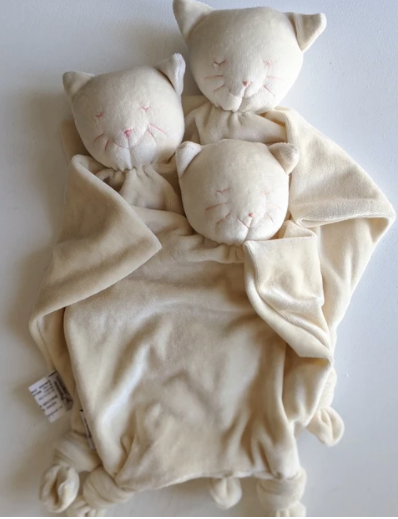 043 ($43) Bamboo Blanket - Kitty