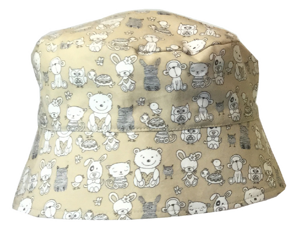 000 ($34) Sun Hat - Animals on Beige