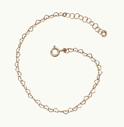 080 ($84) Love Heart Bracelet Gold