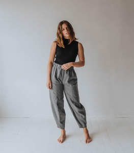 000 ($195) Linen Pant