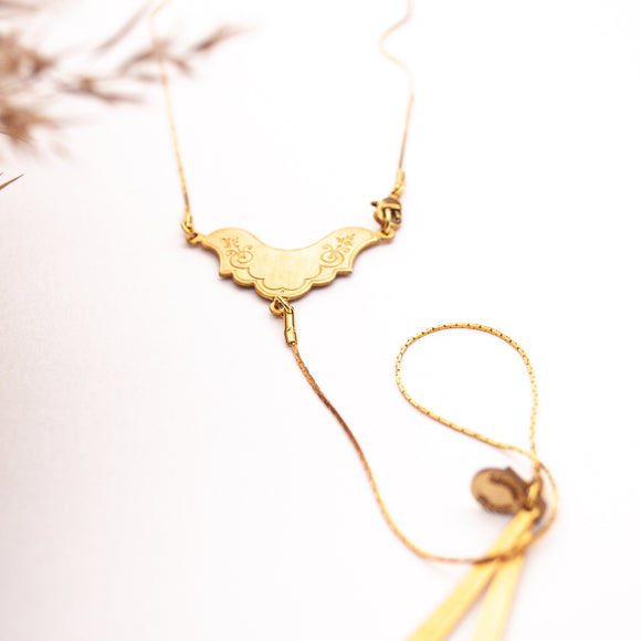 110 ($79) Victoria - Brass - Necklace